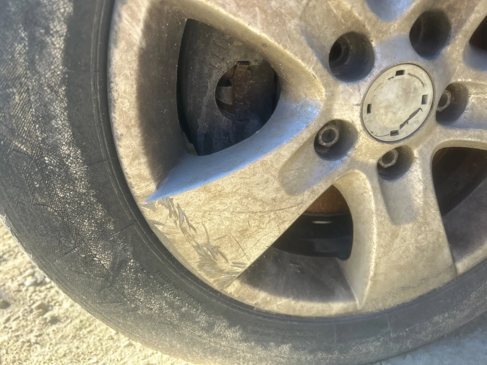 Foto de PINZA DE FRENO DELANTERA IZQUIERDA SKODA FABIA COMBI (5J5) 1.4 TDI (80 CV / 59 KW)