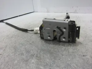 Foto de CERRADURA PUERTA LATERAL IZQUIERDA FIAT 500X (334) 1.0 CAT (120 CV / 88 KW) referencia 52139904