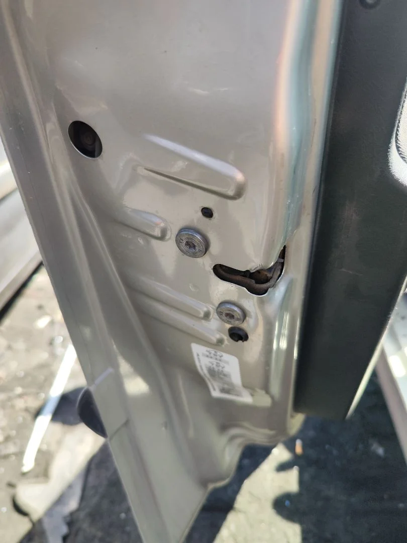 Foto de CERRADURA PUERTA DELANTERA IZQUIERDA PEUGEOT 207 1.4 (73 CV / 54 KW) referencia 9135V9
