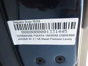 Foto de CERRADURA PUERTA TRASERA IZQUIERDA JAGUAR XF 2.7 V6 Diesel CAT (207 CV / 152 KW) foto 2