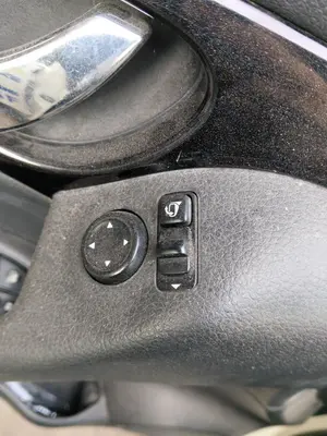 Foto de MANDO RETROVISOR NISSAN QASHQAI (J11E) 1.2 16V CAT (116 CV / 85 KW)