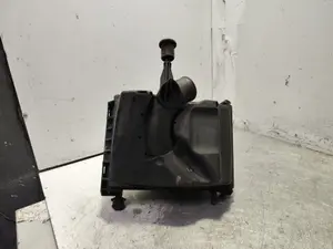 Foto de CAJA FILTRO AIRE OPEL CORSA C 1.2 16V CAT (Z 12 XE / LW4) (75 CV / 55 KW) referencia 13270894 foto 2