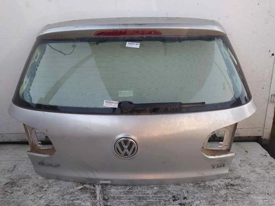 Foto de NO IDENTIFICADO VOLKSWAGEN GOLF VI (5K1)(10.2008) 1.2 TSI (105 CV / 77 KW)