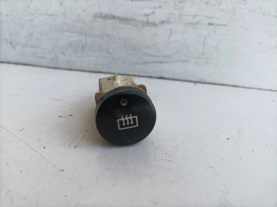 Foto de INTERRUPTOR PEUGEOT PARTNER (S1)(07.1996) referencia 9644851077