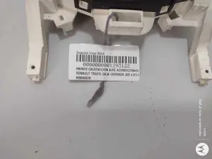Foto de NO IDENTIFICADO RENAULT TRAFIC II FURGÓN 1.9 Diesel (101 CV / 74 KW) referencia W964097K foto 3