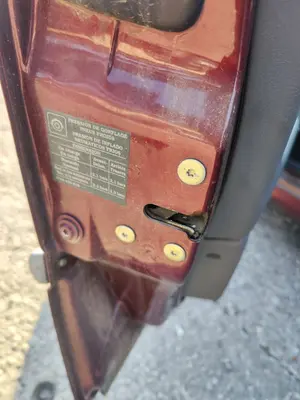 Foto de CERRADURA PUERTA DELANTERA IZQUIERDA RENAULT LAGUNA (B56) 2.0  (113 CV / 83 KW)