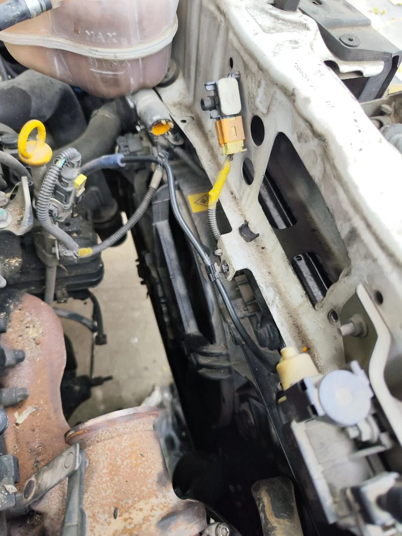Foto de RADIADOR AGUA FIAT II DOBLÒ (263) CARGO 1.6 JTDM 16V CAT (105 CV / 77 KW)