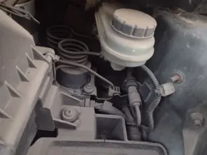 Foto de BOMBA FRENO MITSUBISHI COLT CZ3 BERL. 5 (Z30A) 1.5 DI-D CAT (95 CV / 70 KW)