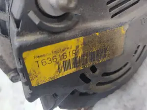Foto de ALTERNADOR NISSAN PRIMASTAR (X83) 1.9 dCi Diesel CAT (101 CV / 74 KW) referencia 746001 foto 2