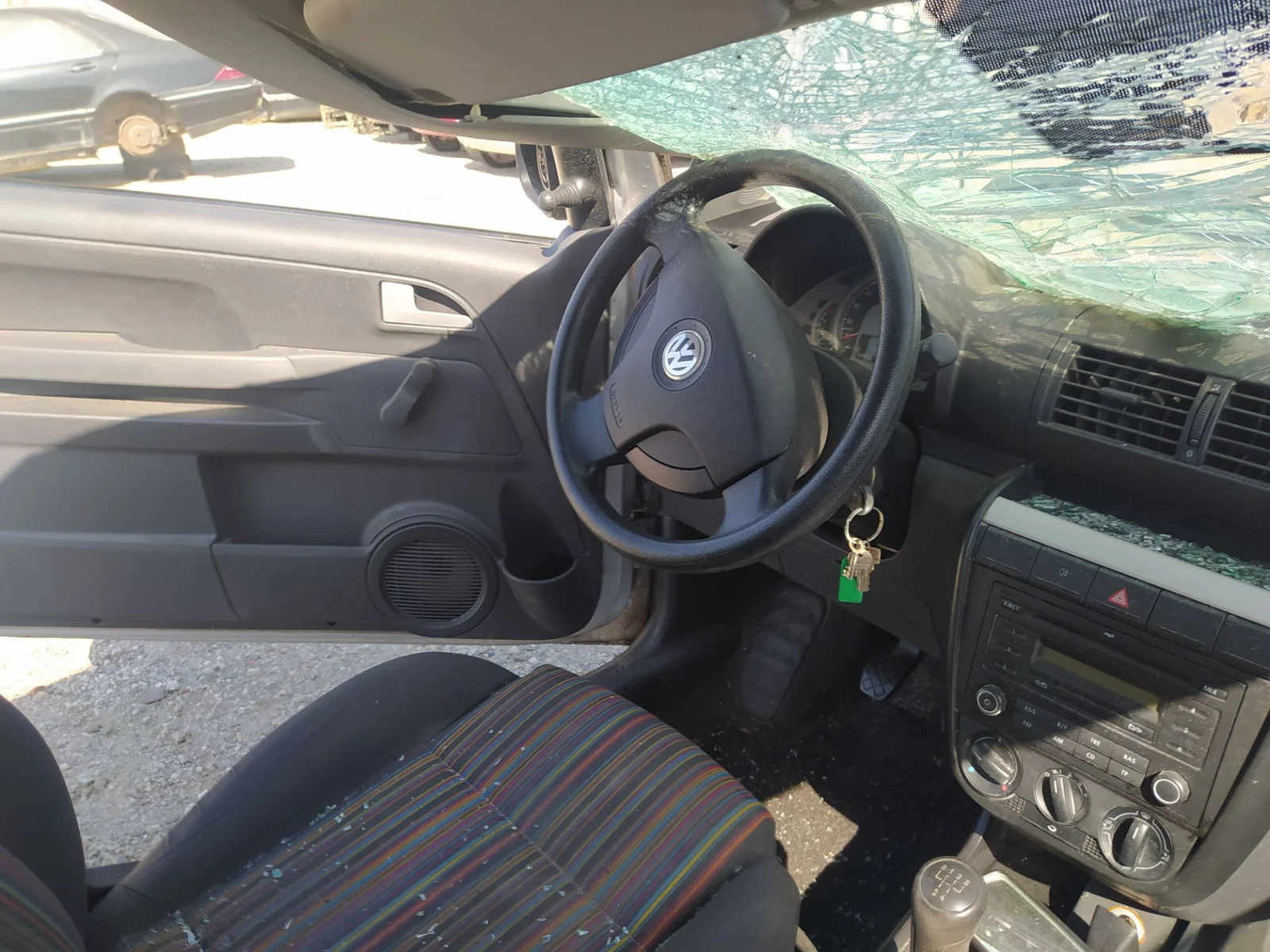 Foto de COLUMNA DIRECCION VOLKSWAGEN FOX (5Z1)(04.2005) 1.4 (75 CV / 55 KW) referencia 5Z1419501R