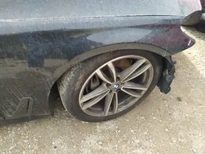 Foto de TRANSMISION DELANTERA DERECHA BMW SERIE 7 (G11/G12) 3.0 24V Turbodiesel (320 CV / 235 KW)