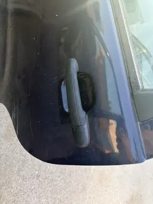 Foto de MANETA EXTERIOR TRASERA IZQUIERDA SEAT CORDOBA BERLINA (6K2)