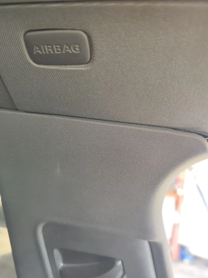 Foto de AIRBAG CORTINA DELANTERO IZQUIERDO AUDI A4 AVANT (8E) 3.0 V6 24V TDI (233 CV / 171 KW) referencia 8E9880741B