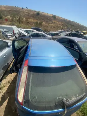 Foto de TECHO FORD FOCUS BERLINA (CB4) 1.6 TDCi CAT (109 CV / 80 KW) referencia 1551439