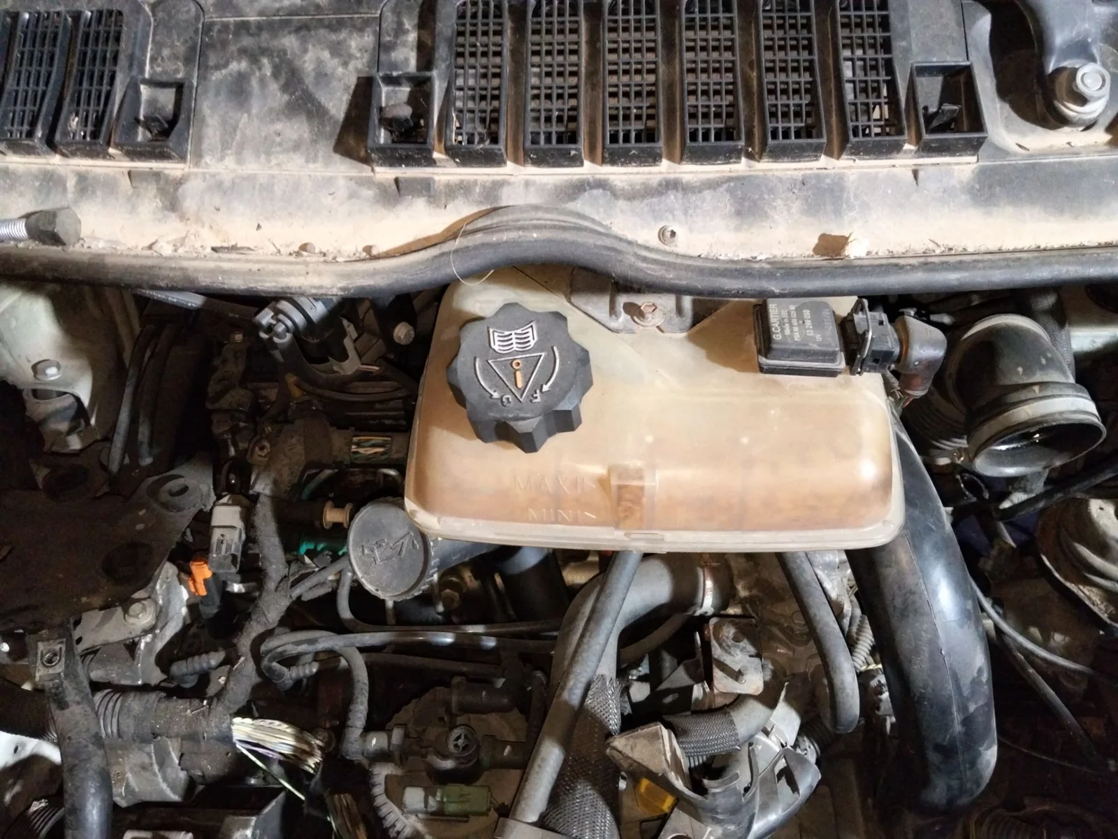 Foto de DEPOSITO EXPANSION PEUGEOT EXPERT FURGÓN COMFORT (1995)