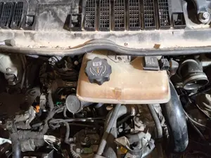 Foto de DEPOSITO EXPANSION PEUGEOT EXPERT FURGÓN COMFORT (1995)