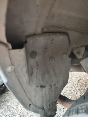Foto de PASO RUEDA TRASERO DERECHO JEEP GRAND CHEROKEE (WJ/WG) 4.0 CAT (190 CV / 140 KW)