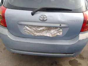 Foto de PANEL TRASERO TOYOTA COROLLA (E12) 1.4 16V CAT (97 CV / 71 KW)