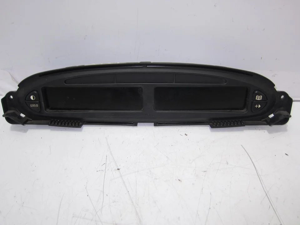 Foto de CUADRO INSTRUMENTOS CITROEN XSARA PICASSO 1.6 16V HDi (90 CV / 66 KW) referencia 9661734780
