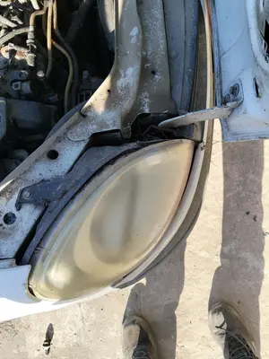 Foto de FARO DERECHO RENAULT KANGOO I (F/KC0) 1.5 dCi Diesel (82 CV / 60 KW) foto 2