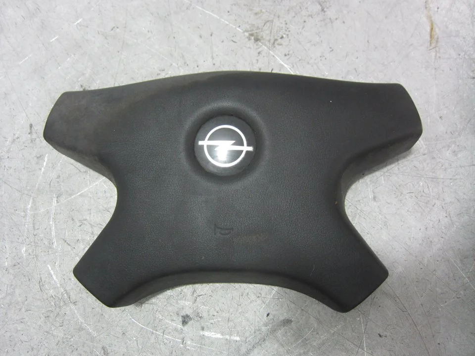 Foto de MOLDURA OPEL CALIBRA 2.0 (116 CV / 85 KW) referencia 90345420