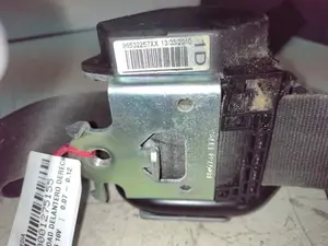 Foto de CINTURON SEGURIDAD DELANTERO DERECHO PEUGEOT 207 CC CABRIO-COUPÉ 1.6 16V (120 CV / 88 KW) referencia 96532257XX foto 5