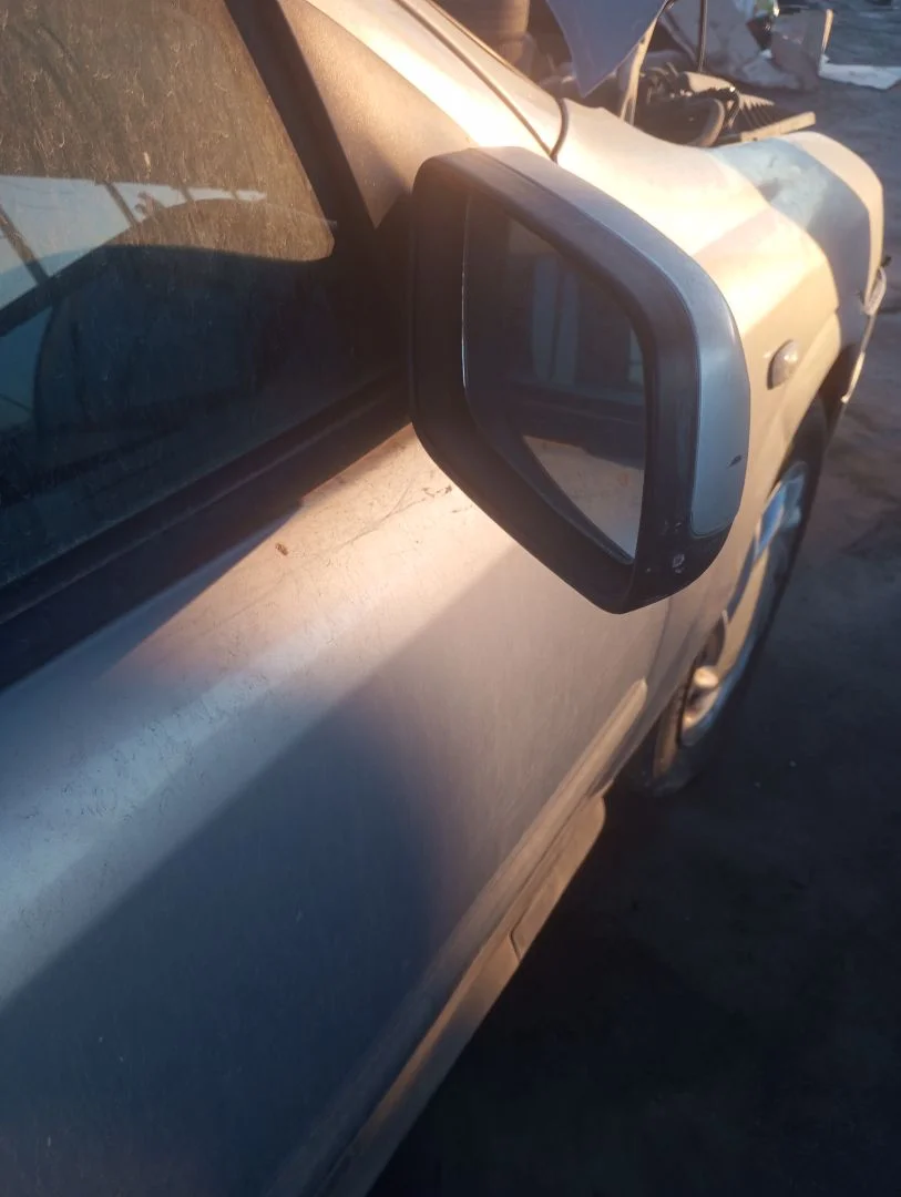 Foto de RETROVISOR DERECHO OPEL ASTRA G BERLINA 1.6 CAT (Z 16 SE / L55) (84 CV / 62 KW)