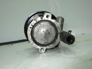 Foto de BOMBA DIRECCION RENAULT LAGUNA II (BG0) referencia 8200100082 foto 3