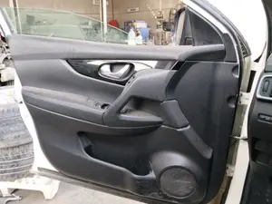 Foto de GUARNECIDO PUERTA DELANTERA IZQUIERDA NISSAN QASHQAI (J11E) 1.2 16V CAT (116 CV / 85 KW)