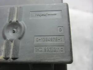 Foto de CAJA RELES / FUSIBLES SEAT LEON (1P1) 1.9 TDI (105 CV / 77 KW) referencia 1K0937311C foto 2