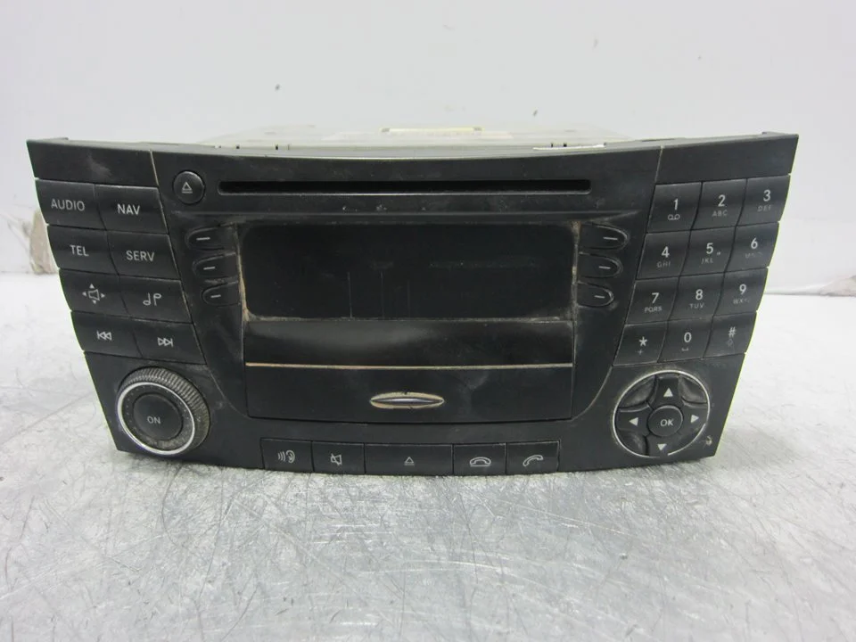 Foto de SISTEMA NAVEGACION GPS MERCEDES-BENZ CLASE E (BM 211) BERLINA referencia A2118201079