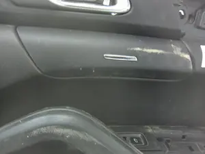 Foto de CENICERO PORSCHE CAYENNE (TIPO 92A) 3.6 CAT (299 CV / 220 KW) referencia 7P5867318 foto 1