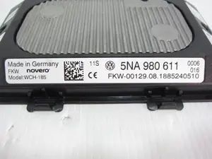 Foto de MODULO ELECTRONICO VOLKSWAGEN GOLF VII BERLINA (BQ1/BE2) 1.6 TDI (116 CV / 85 KW) referencia 5NA980611 foto 4