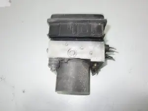 Foto de ABS NISSAN PRIMERA BERLINA (P12) 1.9 16V Turbodiesel CAT (120 CV / 88 KW) referencia 0265234146 foto 6