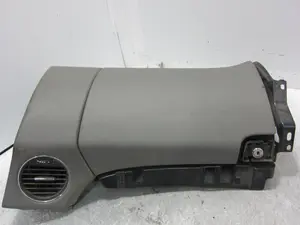 Foto de NO IDENTIFICADO MERCEDES-BENZ CLS (BM 219) 5.0 V8 24V CAT (306 CV / 225 KW) referencia E048831021