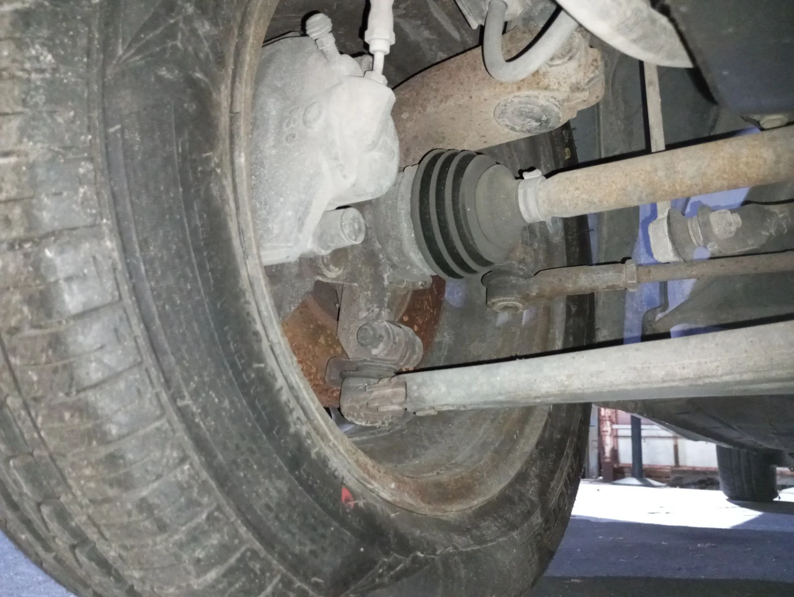 Foto de MANGUETA DELANTERA DERECHA FORD FIESTA (CBK) 1.4 16V CAT (80 CV / 59 KW) referencia 1479001