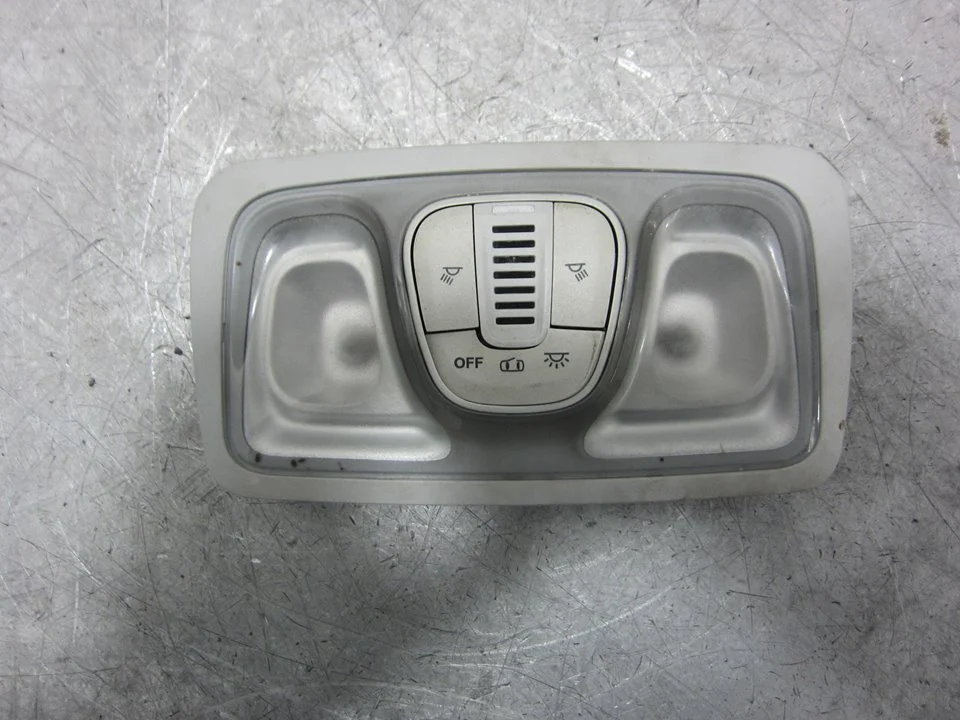 Foto de NO IDENTIFICADO FIAT 500L (330) 1.3 16V JTD CAT (84 CV / 62 KW) referencia 07356350870