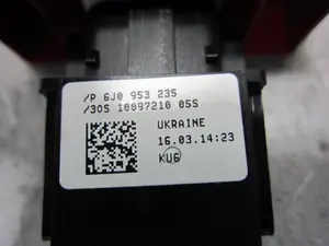 Foto de WARNING SEAT IBIZA BERLINA (6J5) 1.6 TDI (105 CV / 77 KW) referencia 6J0953235 foto 3