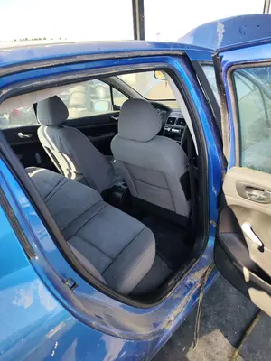 Foto de GOMAS CONTORNO PUERTA PEUGEOT 307 (S1)(04.2001) 1.6 16V CAT (109 CV / 80 KW)