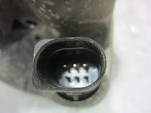 Foto de CAJA MARIPOSA BMW SERIE 1 BERLINA (E81/E87) 1.6 16V CAT (116 CV / 85 KW) referencia 1354143922404 foto 6