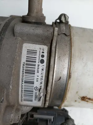 Foto de BOMBA DIRECCION OPEL ASTRA H BERLINA referencia 13188613 foto 5