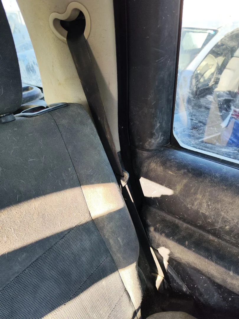 Foto de CINTURON SEGURIDAD TRASERO IZQUIERDO LAND ROVER DISCOVERY 2.7 Td V6 CAT (190 CV / 140 KW)