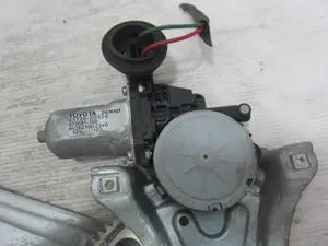 Foto de ELEVALUNAS TRASERO DERECHO TOYOTA AURIS (E15) 1.4 Turbodiesel CAT (90 CV / 66 KW) referencia 857200D120 foto 3