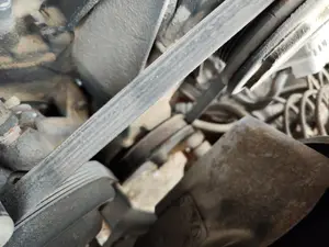 Foto de BOMBA DIRECCION CHEVROLET ASTRO VAN 4.3 V6 CAT (189 CV / 139 KW)