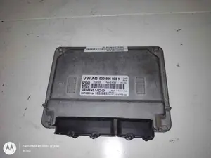 Foto de CENTRALITA MOTOR UCE SKODA FABIA COMBI (5J5) referencia 03D906023N foto 1