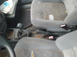 Foto de ENGANCHE CINTURON DELANTERO DERECHO RENAULT MEGANE I CLASSIC (LA0) 2.0 CAT (114 CV / 84 KW)