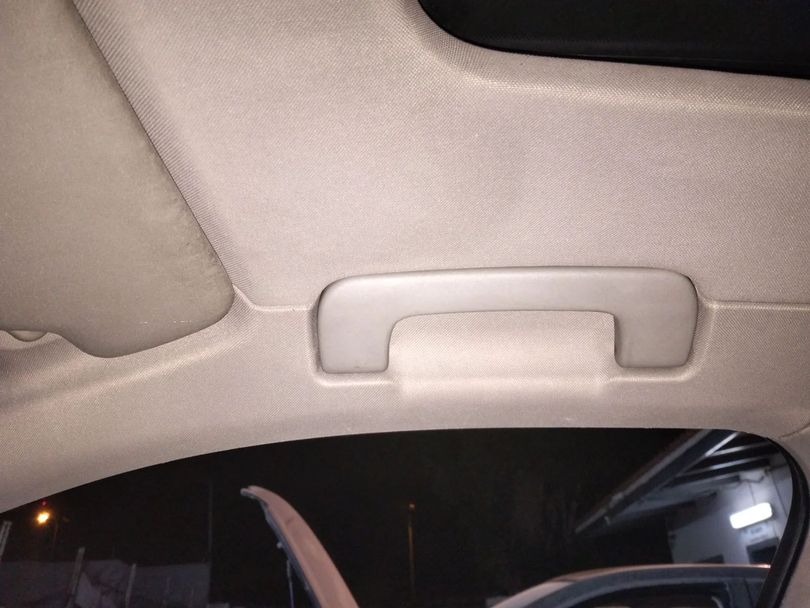 Foto de ASIDERO TECHO DELANTERO DERECHO AUDI A4 BERLINA (8E)