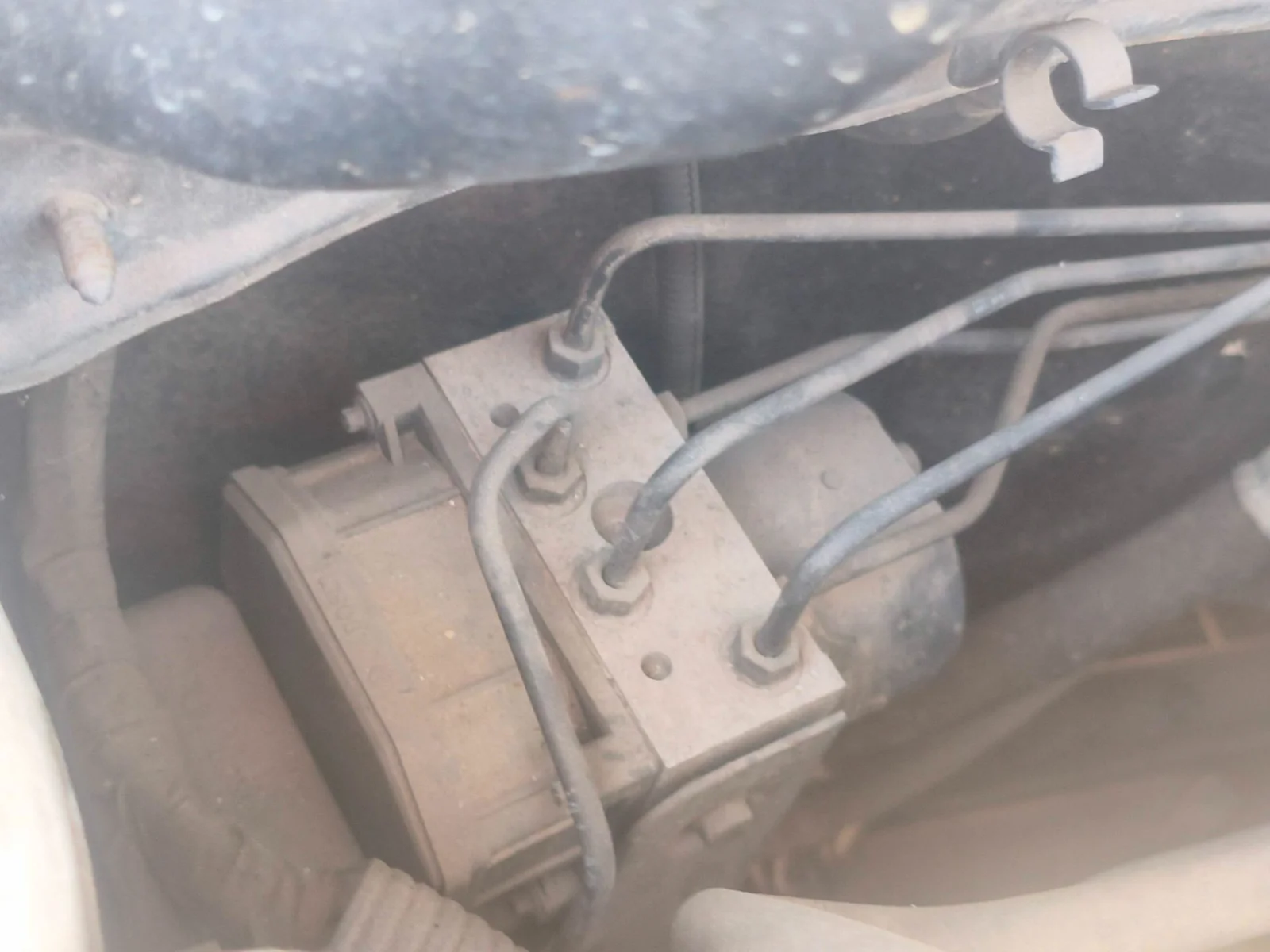 Foto de ABS SEAT IBIZA (6L1) 1.4 16V (75 CV / 55 KW)