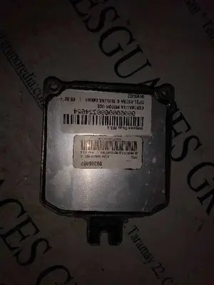 Foto de CENTRALITA MOTOR UCE OPEL ASTRA G BERLINA 1.6 16V (101 CV / 74 KW) referencia 09366457 foto 2