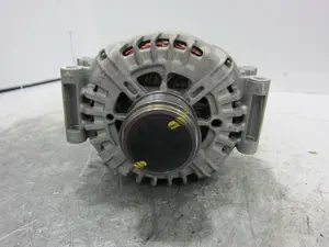 Foto de ALTERNADOR PORSCHE MACAN (95BA) referencia 06L903024F